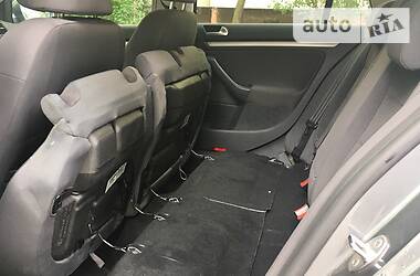 Універсал Volkswagen Golf 2009 в 