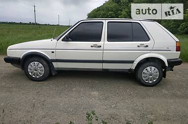 Хетчбек Volkswagen Golf 1988 в 