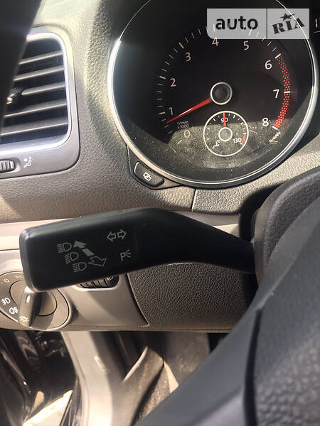 Хетчбек Volkswagen Golf 2009 в Львові