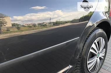 Хетчбек Volkswagen Golf 2002 в 