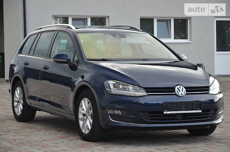 Універсал Volkswagen Golf 2015 в Луцьку