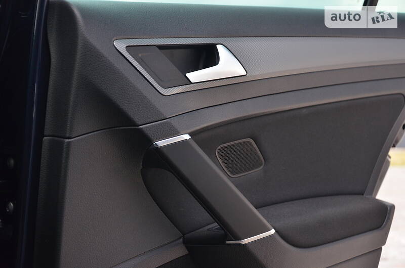 Універсал Volkswagen Golf 2015 в Луцьку