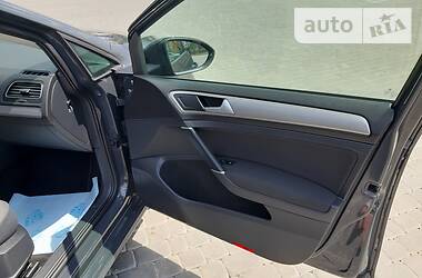 Універсал Volkswagen Golf 2016 в 