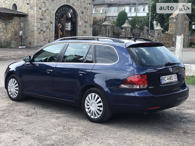 Универсал Volkswagen Golf 2012 в Шептицькому