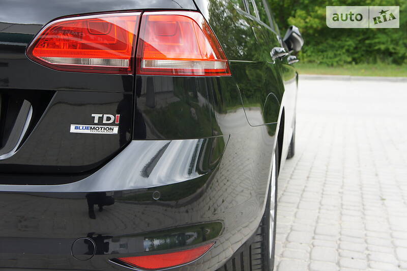 Універсал Volkswagen Golf 2014 в Чорткові