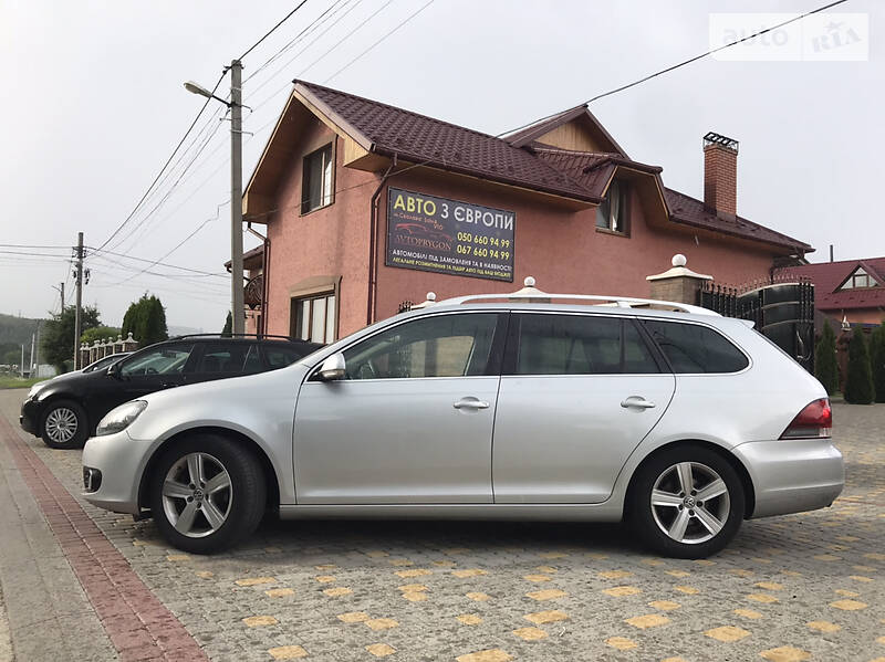 Універсал Volkswagen Golf 2011 в Сваляві