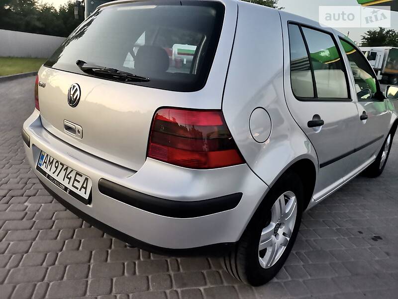 Хетчбек Volkswagen Golf 2002 в Києві фото 7 Хетчбек Volkswagen Golf 2002 в Києві