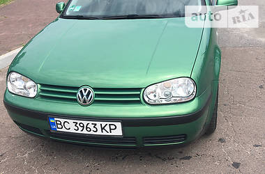 Універсал Volkswagen Golf 2001 в 