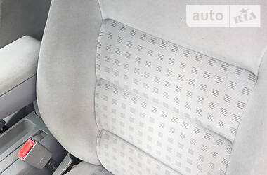 Універсал Volkswagen Golf 2001 в 