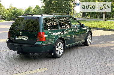 Універсал Volkswagen Golf 2000 в 