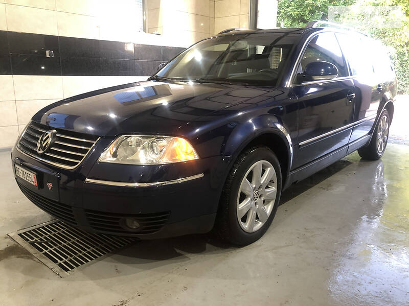 Універсал Volkswagen Golf 2004 в Львові