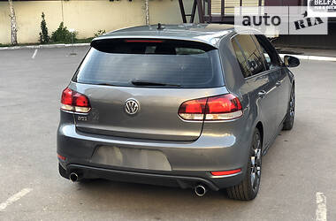 Хетчбек Volkswagen Golf 2013 в 