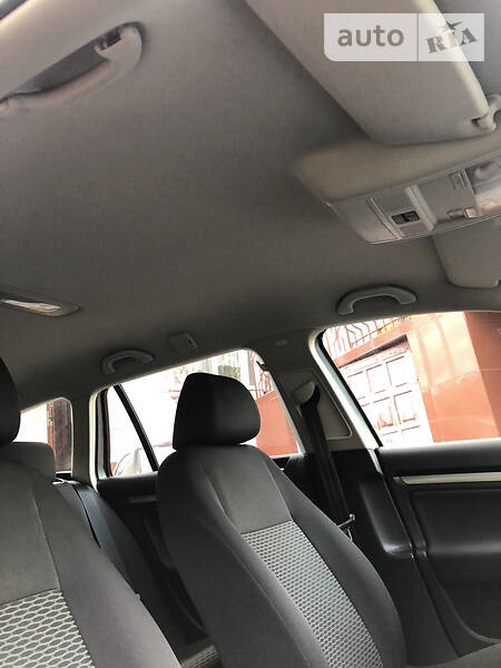 Универсал Volkswagen Golf 2012 в Львове