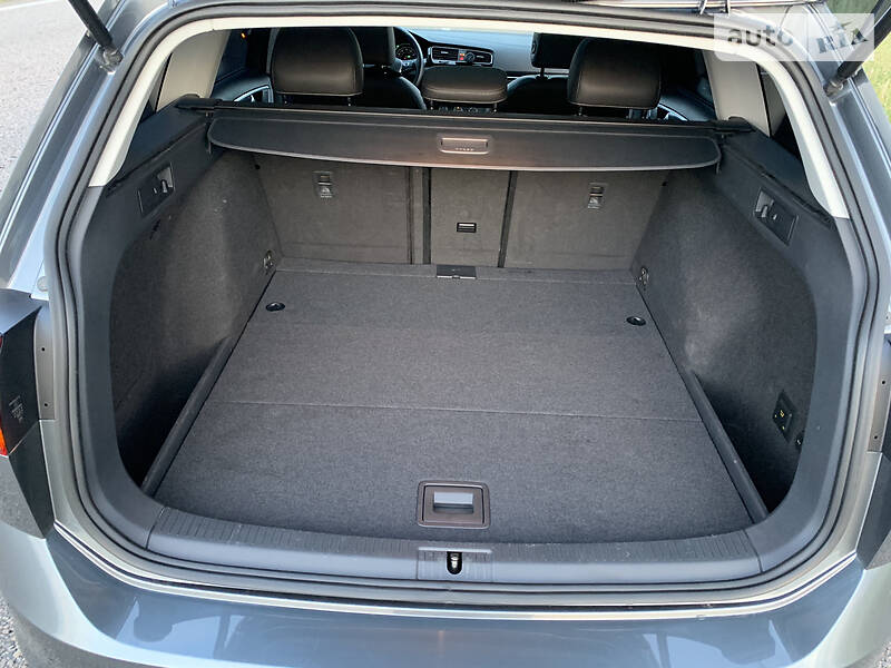 Універсал Volkswagen Golf 2018 в Дніпрі фото 15 Універсал Volkswagen Golf 2018 в Дніпрі