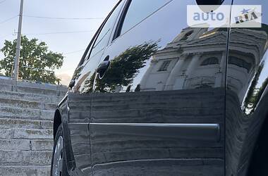 Хетчбек Volkswagen Golf 2001 в 