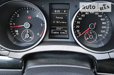 Хетчбек Volkswagen Golf 2012 в 