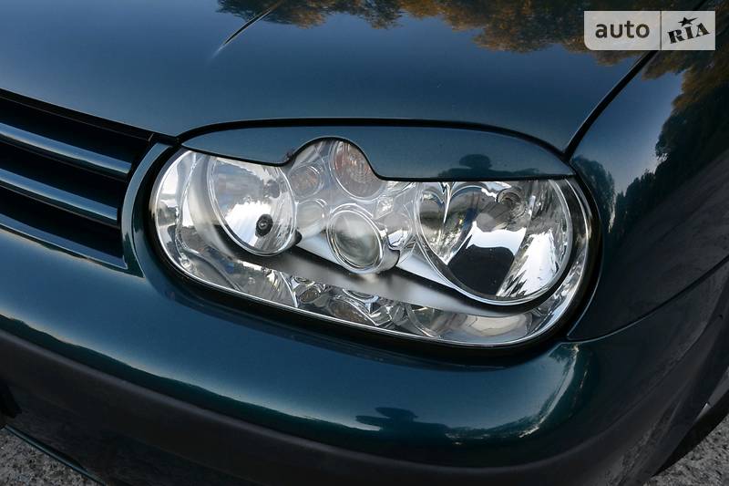 Універсал Volkswagen Golf 2001 в Дрогобичі