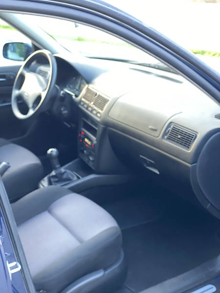 Хетчбек Volkswagen Golf 2001 в Білій Церкві фото 37 Хетчбек Volkswagen Golf 2001 в Білій Церкві