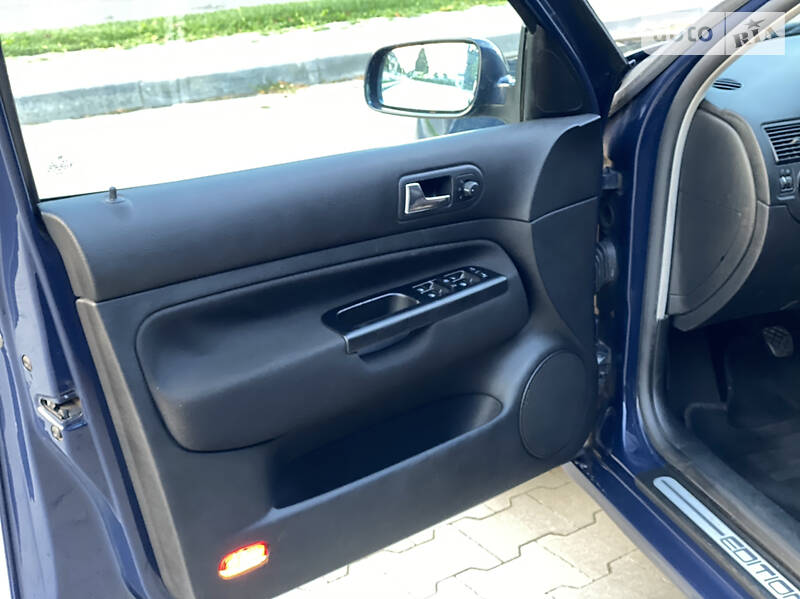 Хетчбек Volkswagen Golf 2001 в Білій Церкві фото 41 Хетчбек Volkswagen Golf 2001 в Білій Церкві