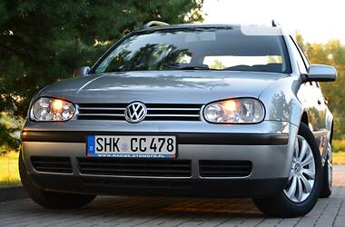 Универсал Volkswagen Golf 2003 в Бориславе