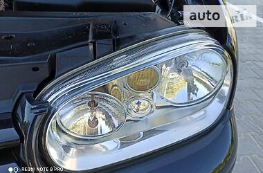 Хетчбек Volkswagen Golf 2001 в 