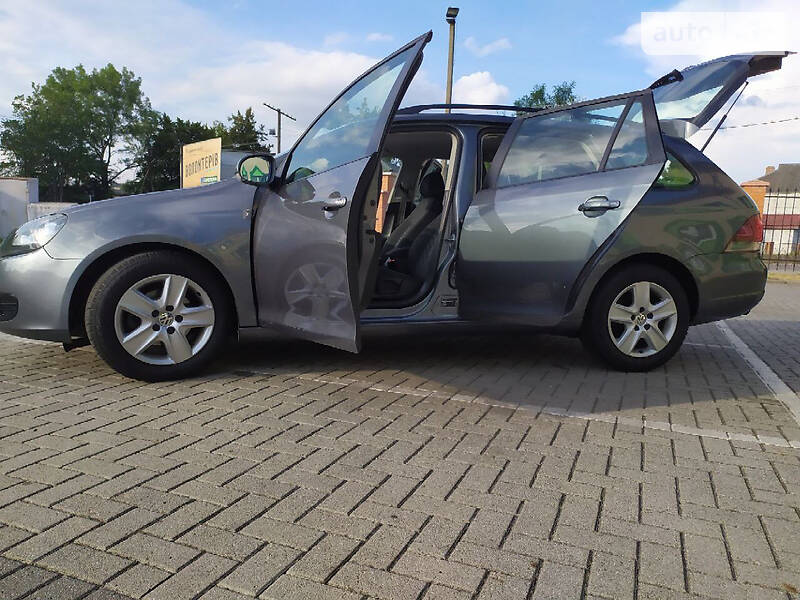 Універсал Volkswagen Golf 2010 в Стрию фото 70 Універсал Volkswagen Golf 2010 в Стрию