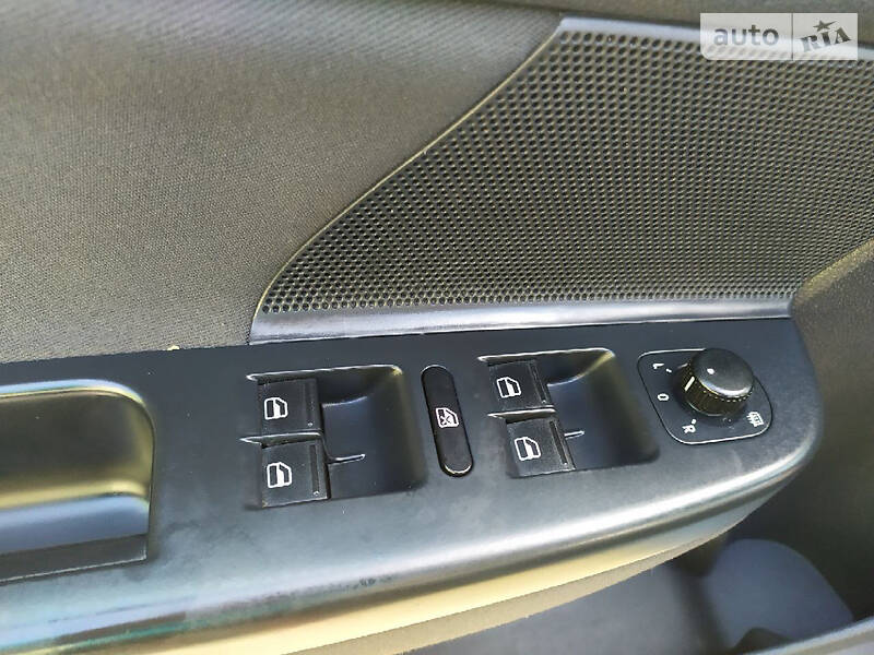 Універсал Volkswagen Golf 2010 в Стрию фото 98 Універсал Volkswagen Golf 2010 в Стрию