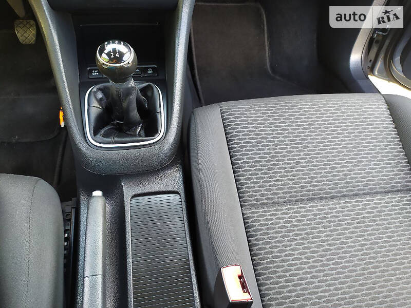 Універсал Volkswagen Golf 2010 в Стрию фото 122 Універсал Volkswagen Golf 2010 в Стрию