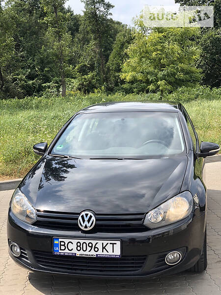 Хетчбек Volkswagen Golf 2009 в Львові