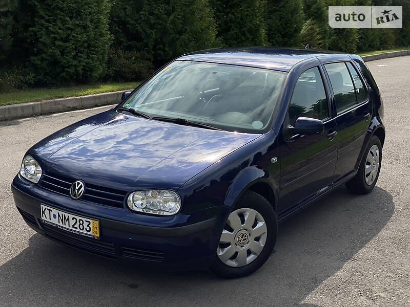 Хетчбек Volkswagen Golf 2001 в Рівному фото 2 Хетчбек Volkswagen Golf 2001 в Рівному