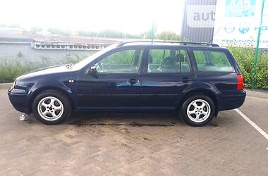 Універсал Volkswagen Golf 2000 в 