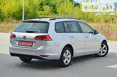 Універсал Volkswagen Golf 2014 в 