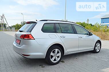 Універсал Volkswagen Golf 2014 в 