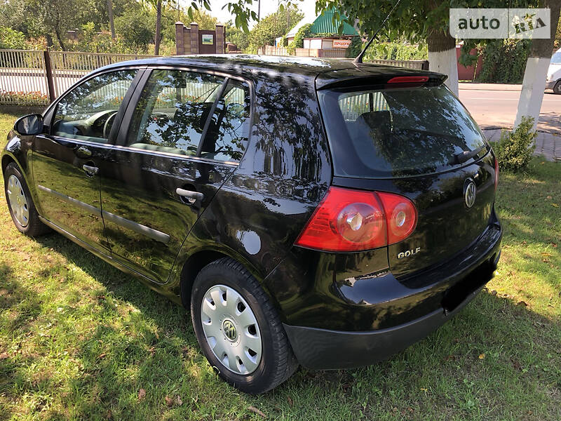 Хетчбек Volkswagen Golf 2005 в Луцьку фото 6 Хетчбек Volkswagen Golf 2005 в Луцьку