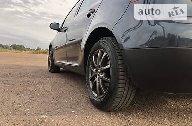 Хетчбек Volkswagen Golf 2004 в 