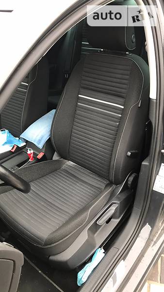 Универсал Volkswagen Golf 2014 в Киеве