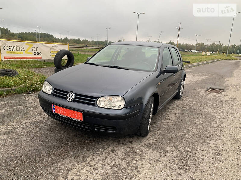 Хэтчбек Volkswagen Golf 1998 в Львове