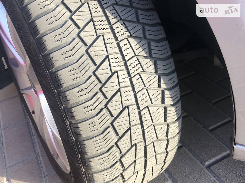 Універсал Volkswagen Golf 2010 в Києві фото 43 Універсал Volkswagen Golf 2010 в Києві