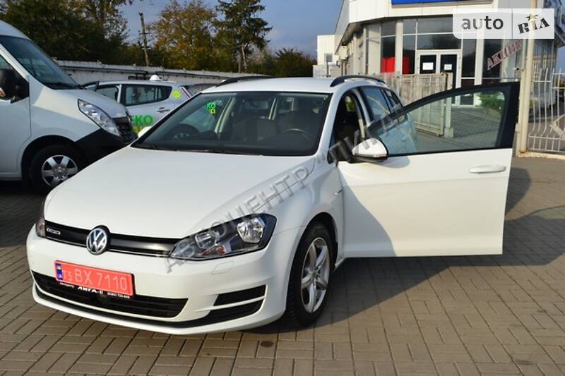 Универсал Volkswagen Golf 2015 в Хмельницком