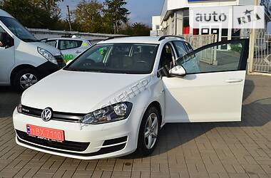 Универсал Volkswagen Golf 2015 в 