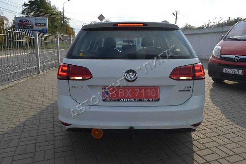 Универсал Volkswagen Golf 2015 в Хмельницком