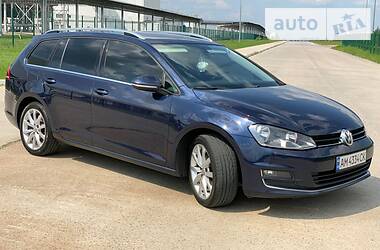 Универсал Volkswagen Golf 2015 в Коростене