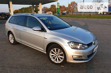 Универсал Volkswagen Golf 2015 в Львове