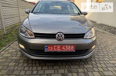 Универсал Volkswagen Golf 2015 в Луцке