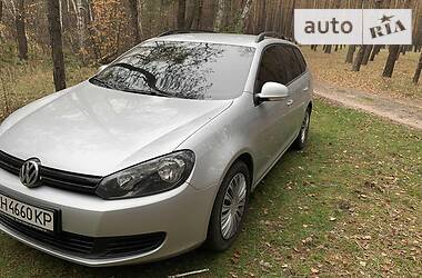 Универсал Volkswagen Golf 2010 в Бахмуте