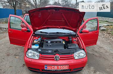 Универсал Volkswagen Golf 2002 в Полтаве