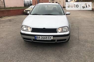 Универсал Volkswagen Golf 2001 в Знаменке