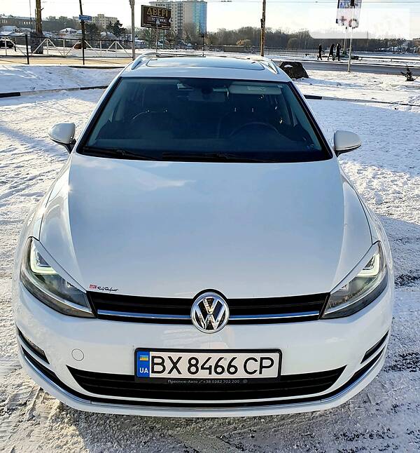 Універсал Volkswagen Golf 2015 в Хмельницькому