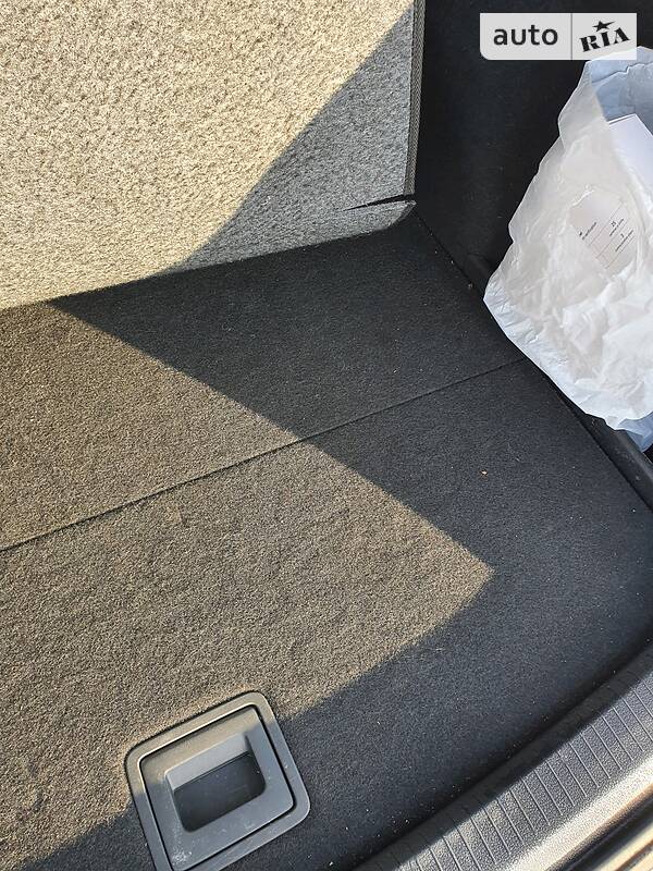 Універсал Volkswagen Golf 2015 в Хмельницькому