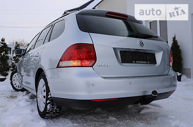 Универсал Volkswagen Golf 2009 в Дрогобыче